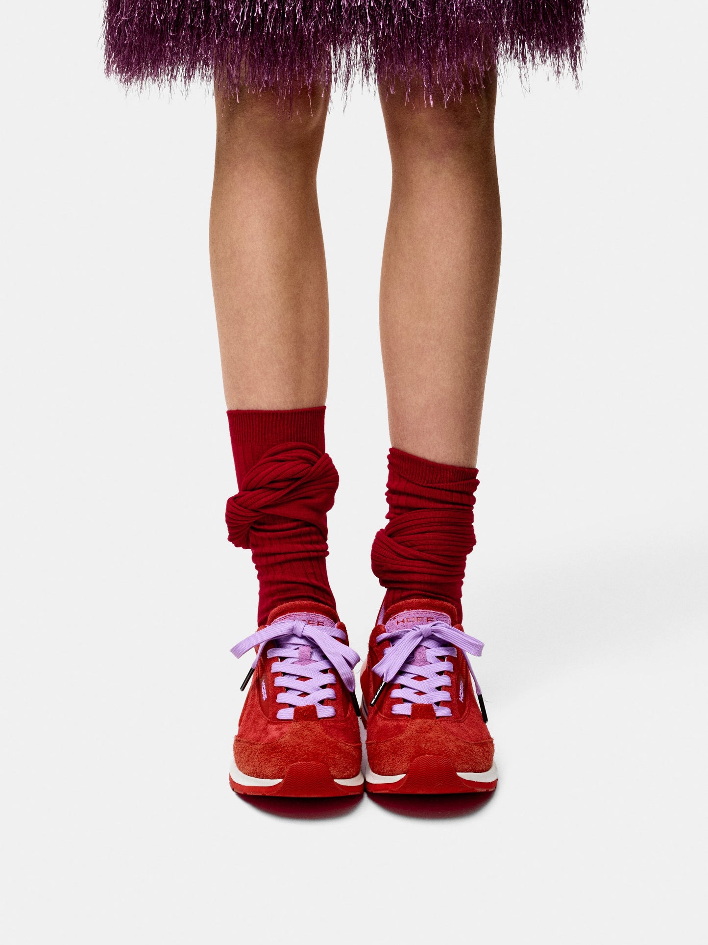 Seven Runner Scarlet