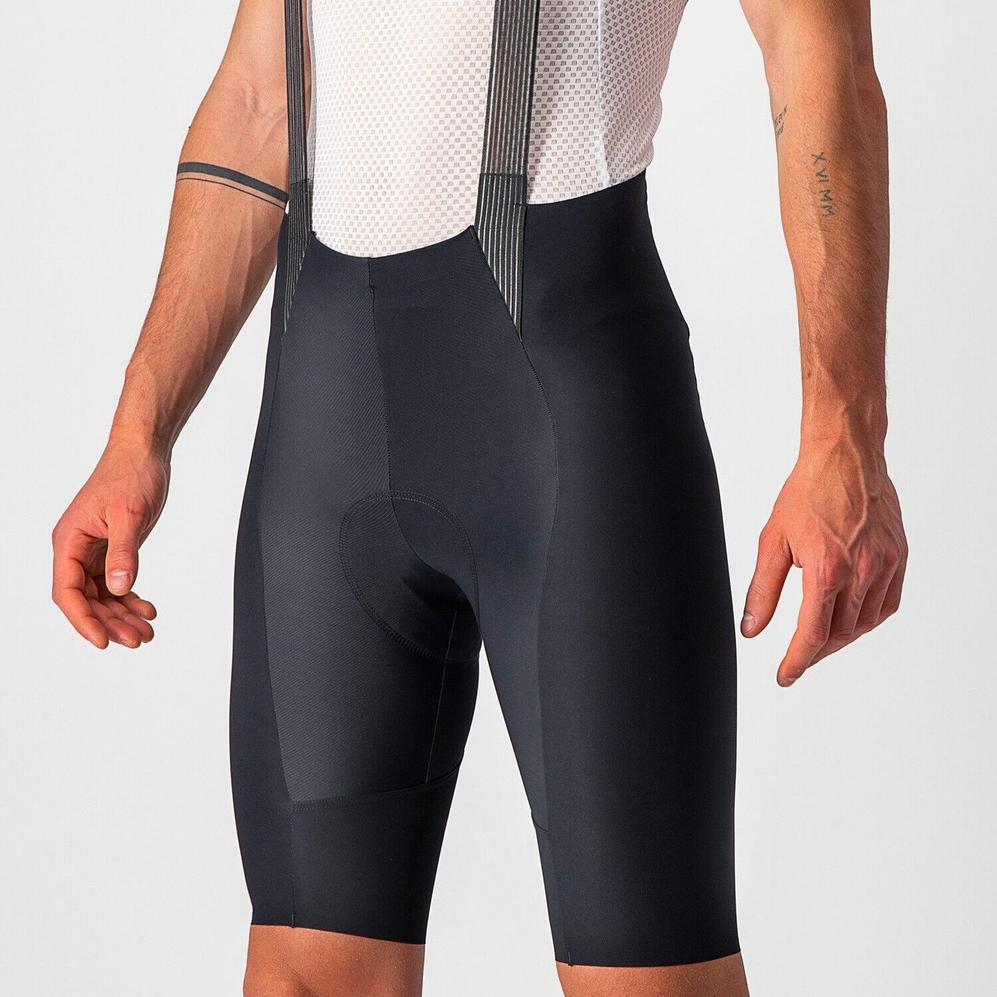FREE AERO RC Bib Shorts : BLACK